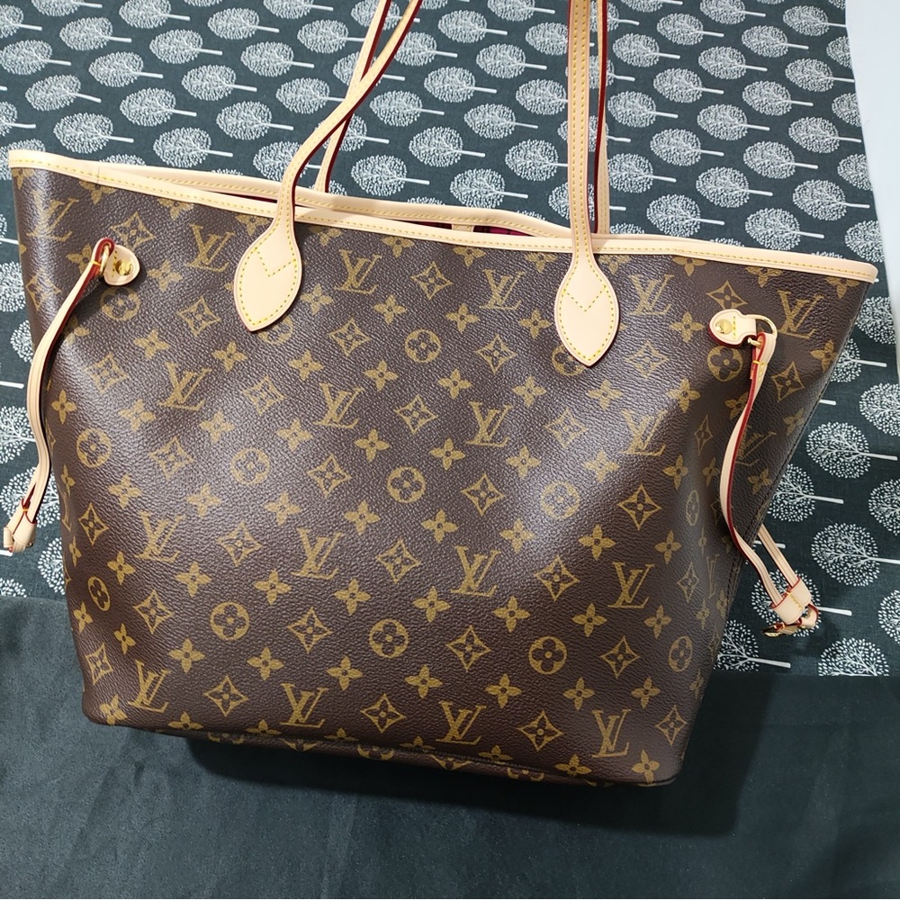 Louis Vuitton Monogram Canvas Neverfull GM Tote